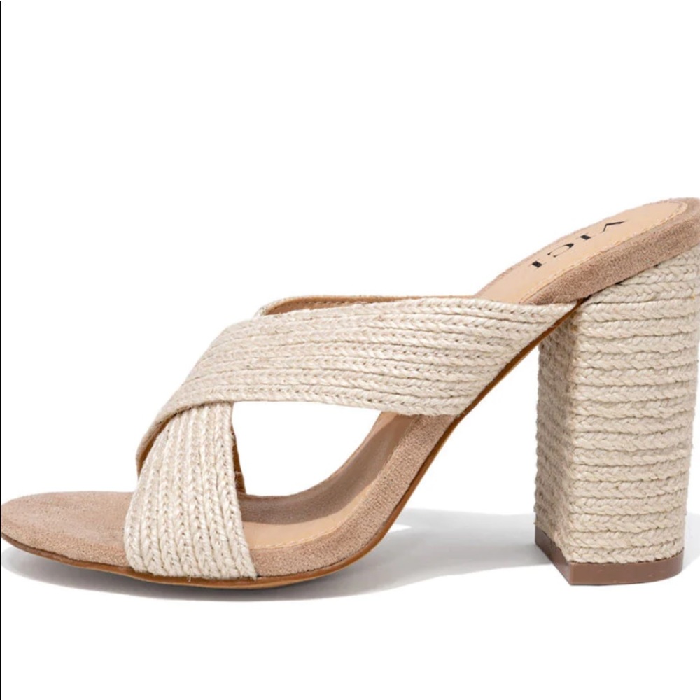 Vici Palmer cross cross heeled sandal